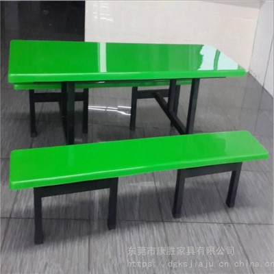 学校连体食堂餐桌椅 风格简约实用性强 稳固又安全